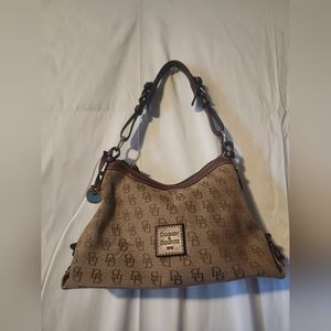 Dooney & Bourke Greta Hobo bag EUC